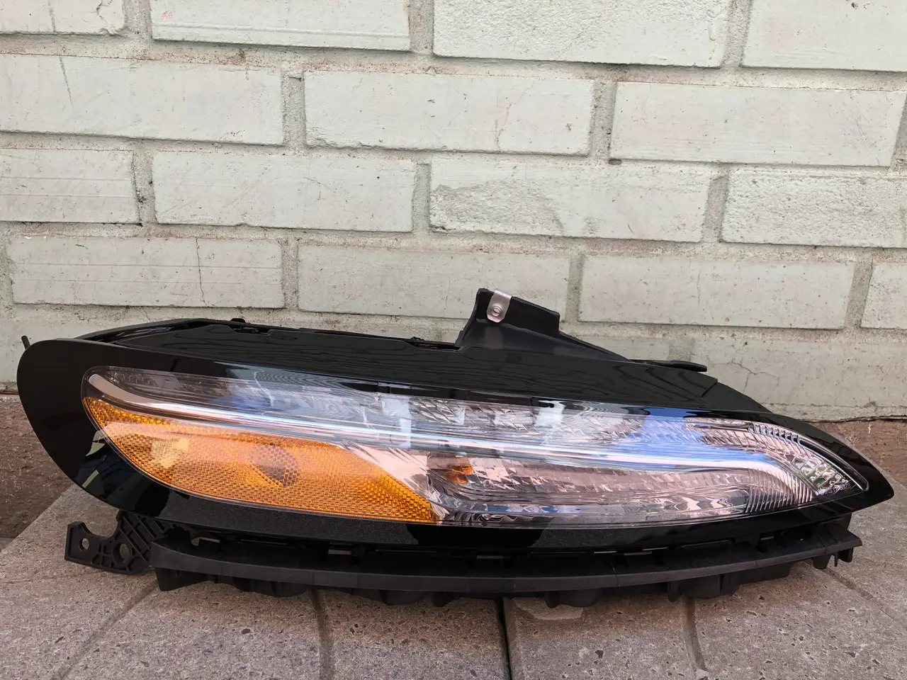 Фара Права Jeep Cherokee 2013-2018 Дхо Led 68157102Aq — фото 1