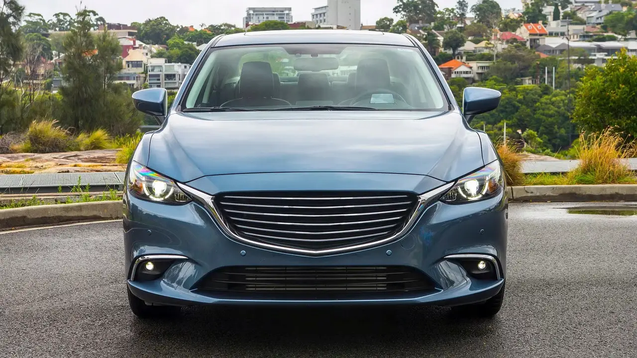 Молдинг радіатора Mazda 6 GJ 2016-2018 лівий GW2F507K1 — фото 2