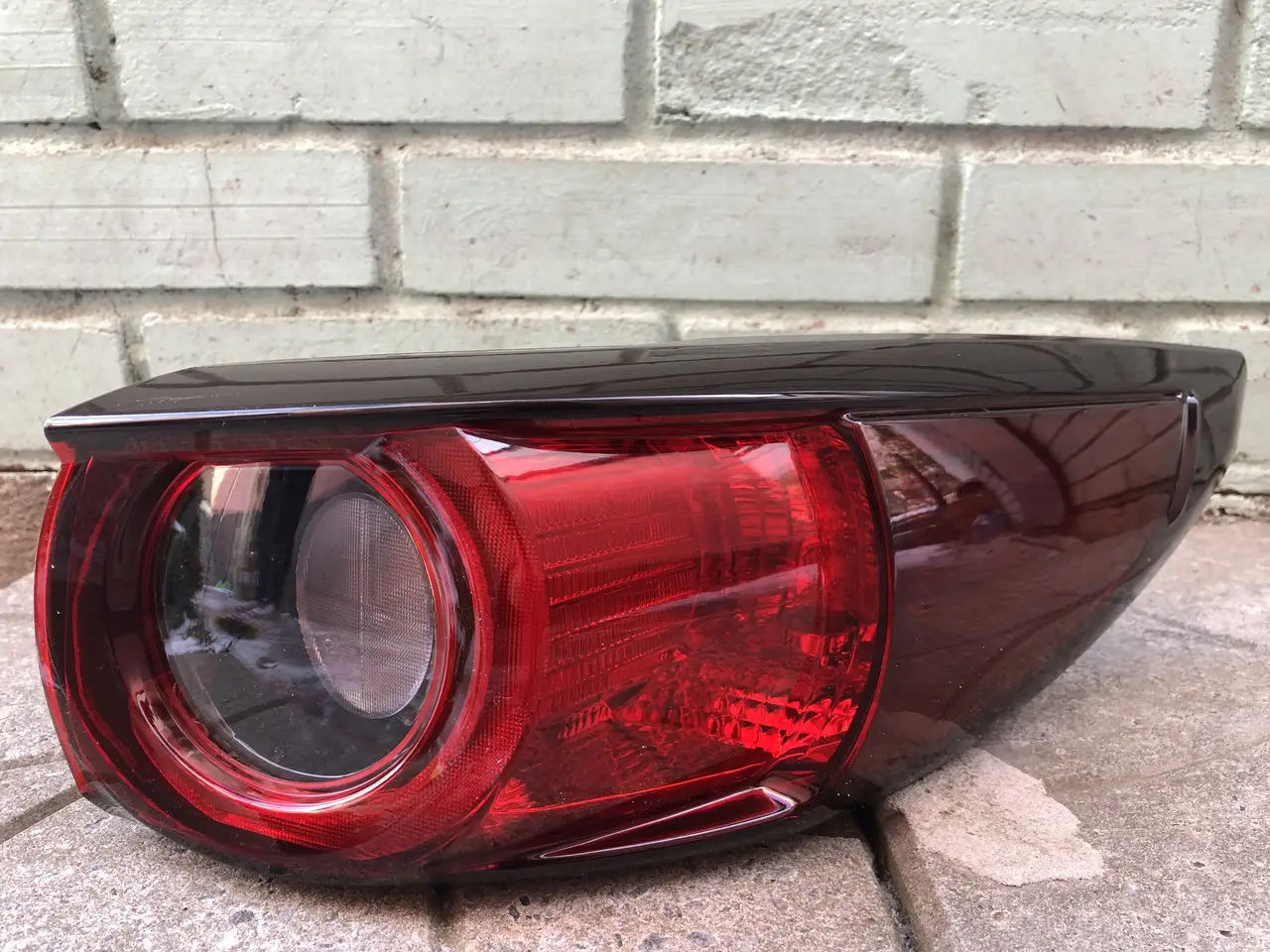 Задний Фонарь Правый Наружний Mazda Cx5 2017- Без Led Kb8M51150E — фото 1