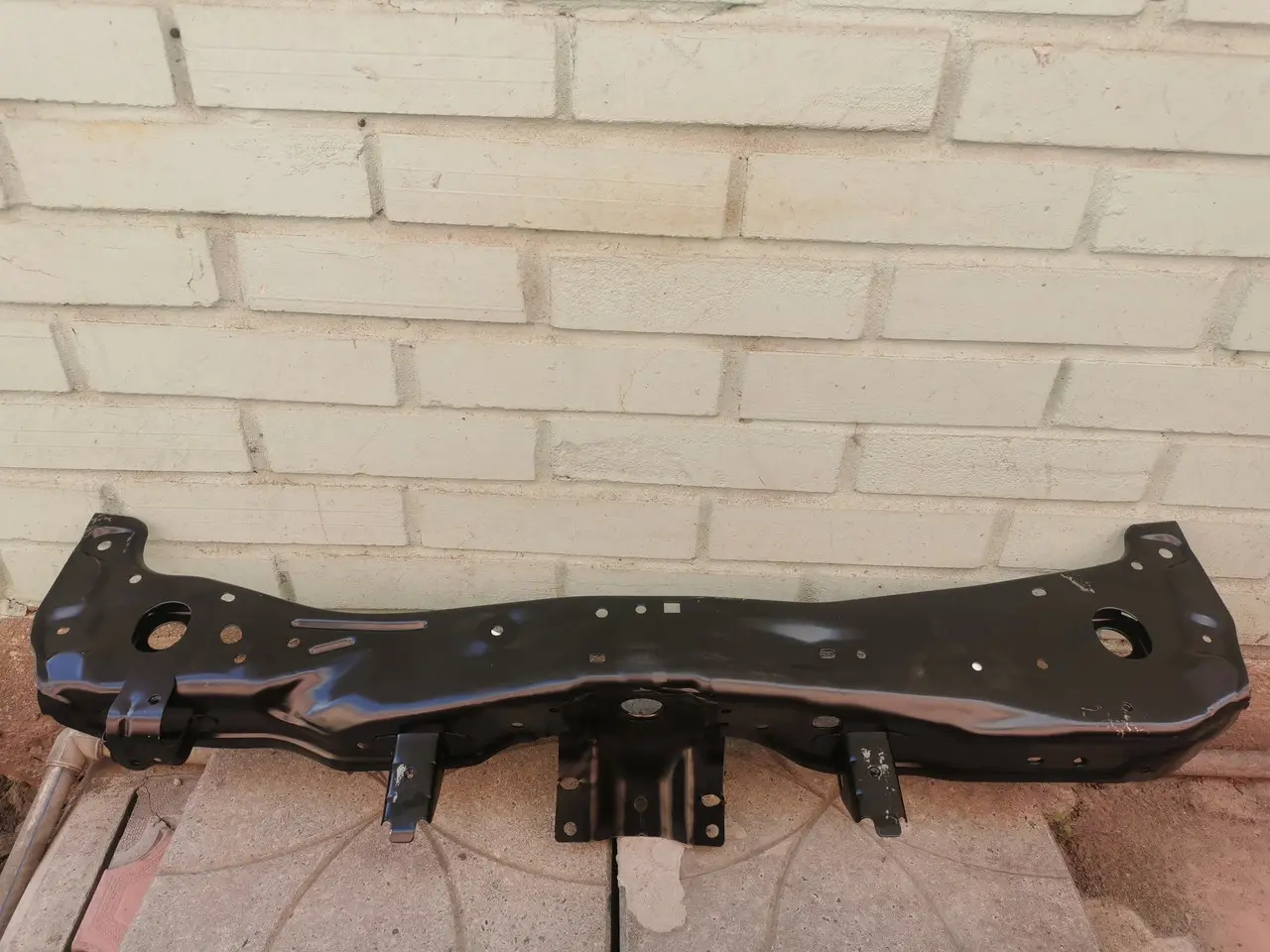 Панель Телевизора Mitsubishi Lancer 10 2007-2015 Верхняя 5256A607 — фото 1