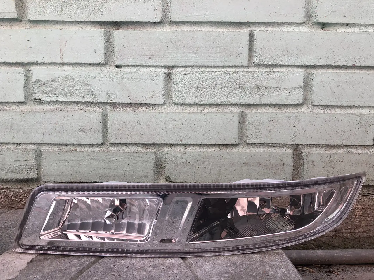 Протитуманна Фара Левая Nissan Almera Classic 2006-2013 Обманка + Ук Поворта B613563C00 — фото 1