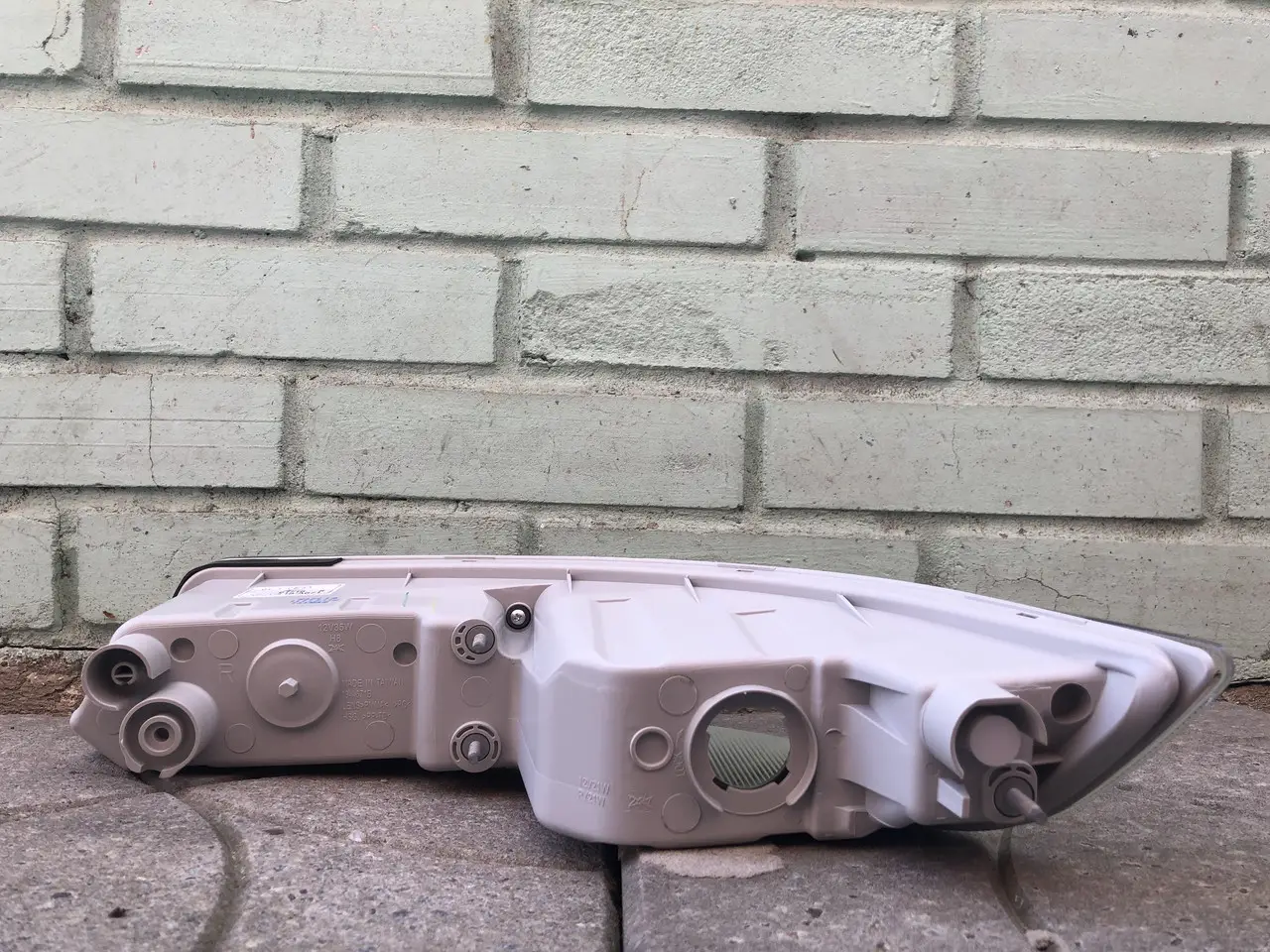 Протитуманная Фара Правая Nissan Almera Classic 2006-2013 Обманка + Ук Поворта B613063C00 — фото 1
