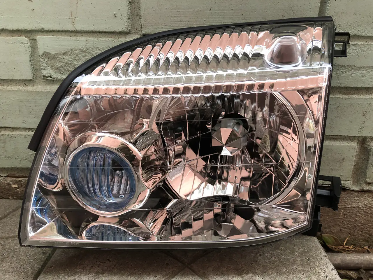 Фара Ліва Nissan X-Trail 2001-2007 З Коректором 260608H90A — фото 1