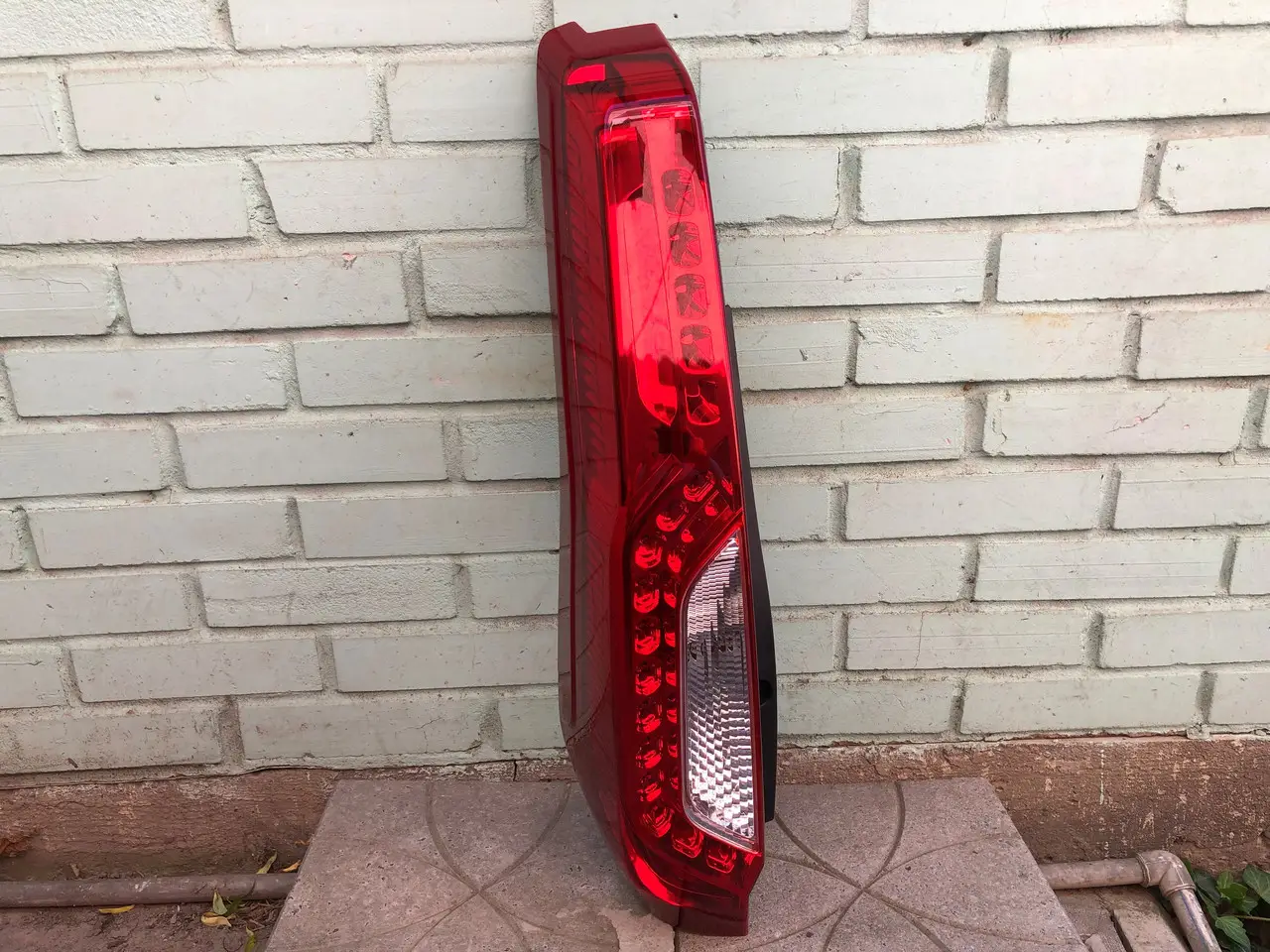 Задний Фонарь Левый Nissan X-Trail T31 2010-2014 Led 265553Ub0A — фото 1