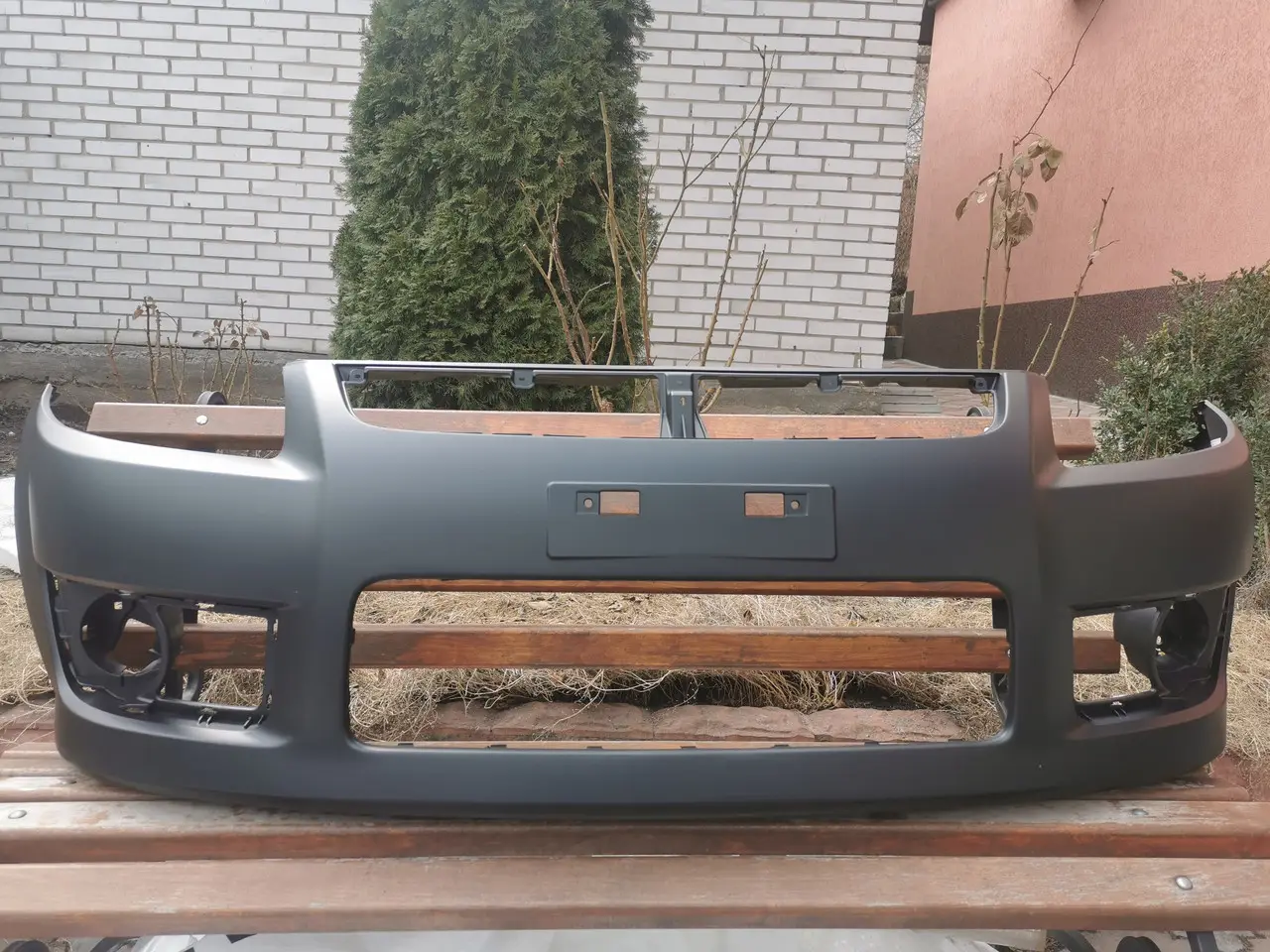 Бампер Передній Suzuki Sx4 2006-2011 Угорська версія 7171179J00799 — фото 1