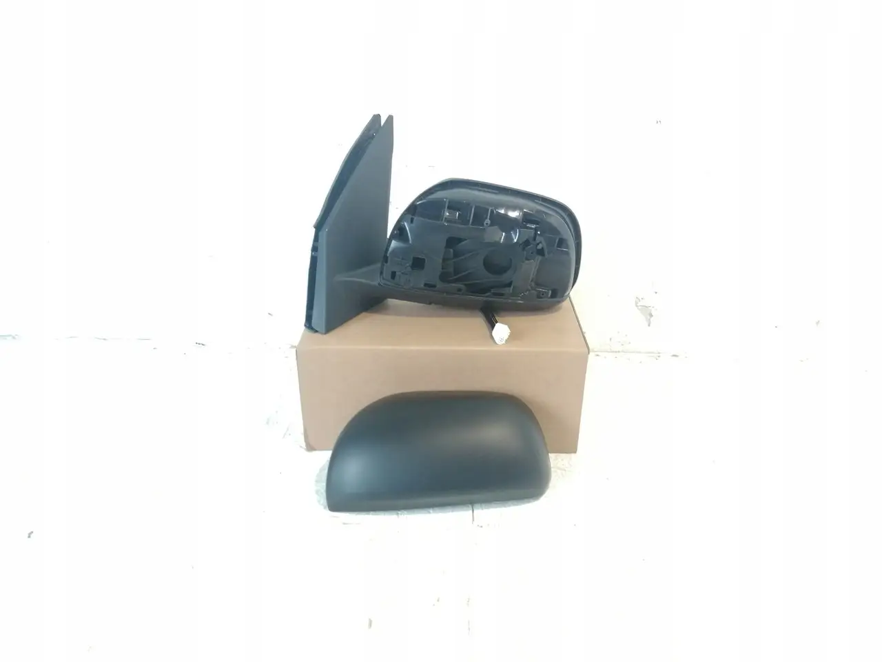 Левое Зеркало Toyota Rav 4 2006-2010 8794042841 7 Pin Складывается Грунтовано — фото 1