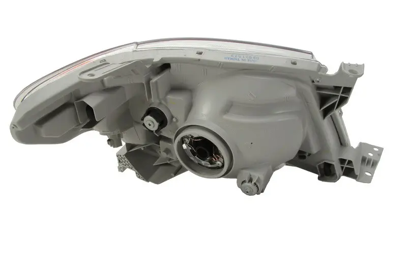 Левая Фара  Toyota Hilux 2005-2015 811700K090 — фото 1