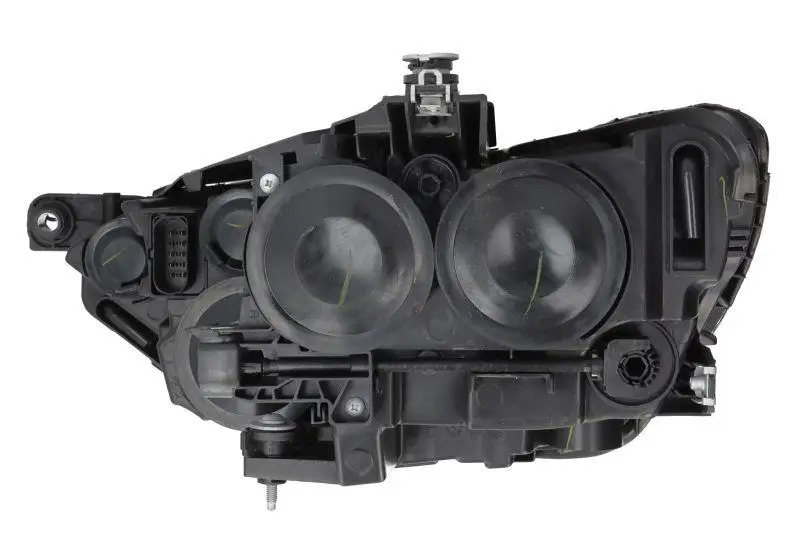 Права фара Volkswagen Passat 8 Європа 2015-2019 Галоген 3G1941006C — фото 1