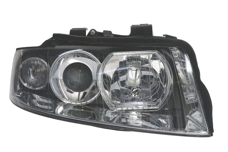 Права фара Audi A4 B6 2001-2004 8E0941030C