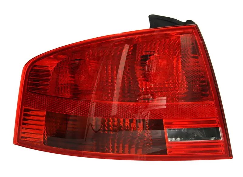 Левый Фонарь Audi A4 B7 Седан  2005-2008 8E5945095