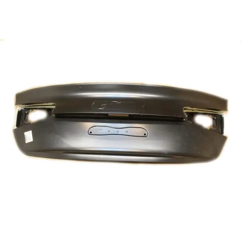Крышка Багажника Audi A4 B8 2012-2016  8K5827023AJ