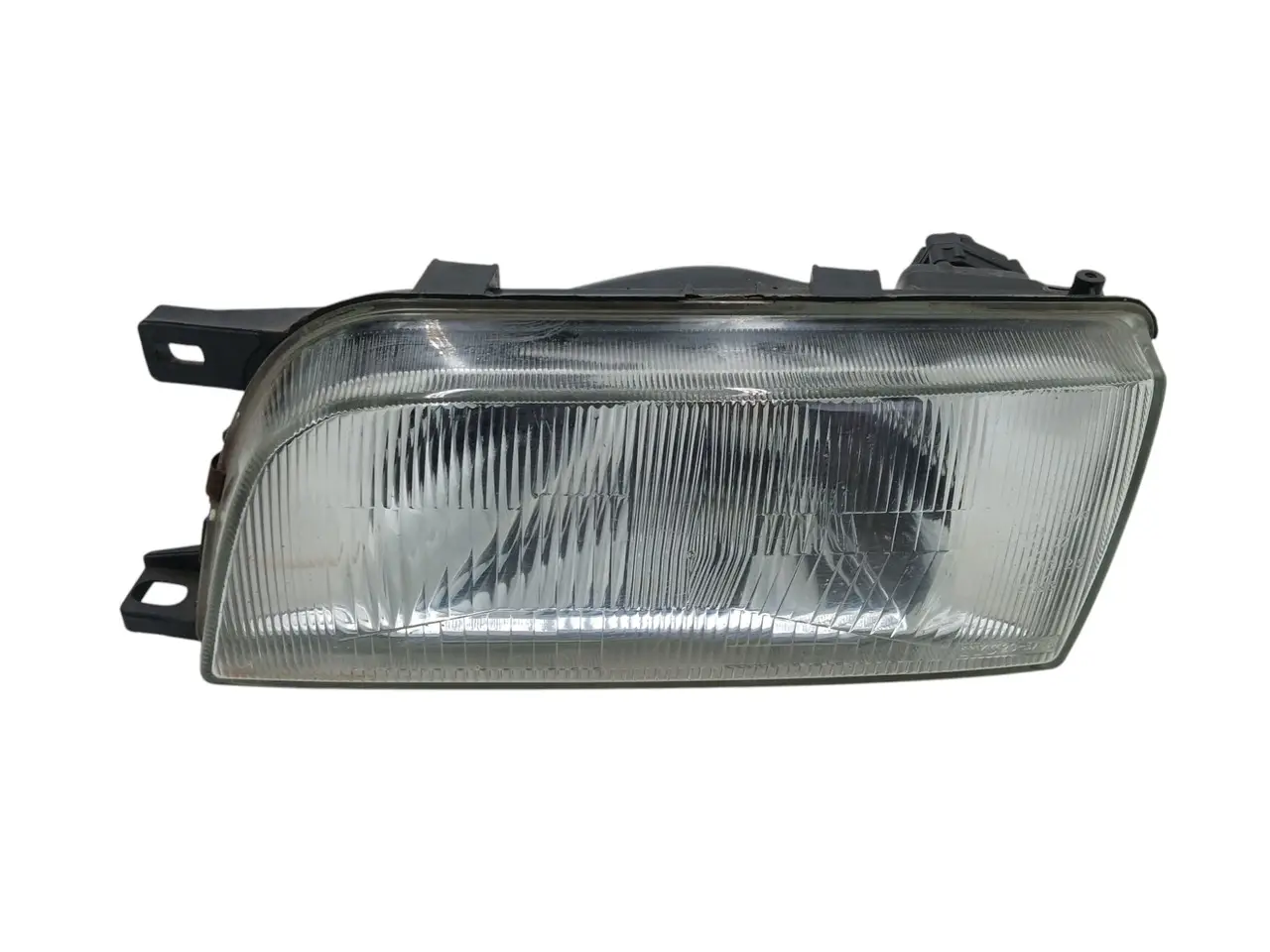 Ліва фара Nissan Sunny N14 1991-1996 Під коректор B606063C10