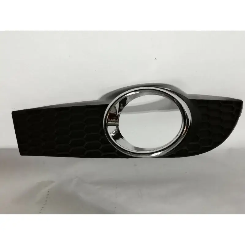 Решітка птф права Chevrolet Aveo T255 2008-2011 96808146