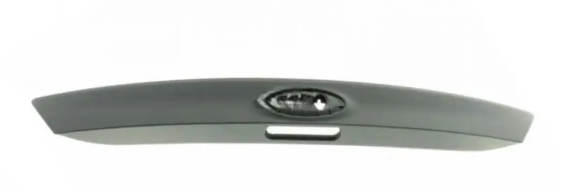Накладка кришки багажника Ford Focus 3 хетчбек 2011- 2014 CV6Z5843400AA