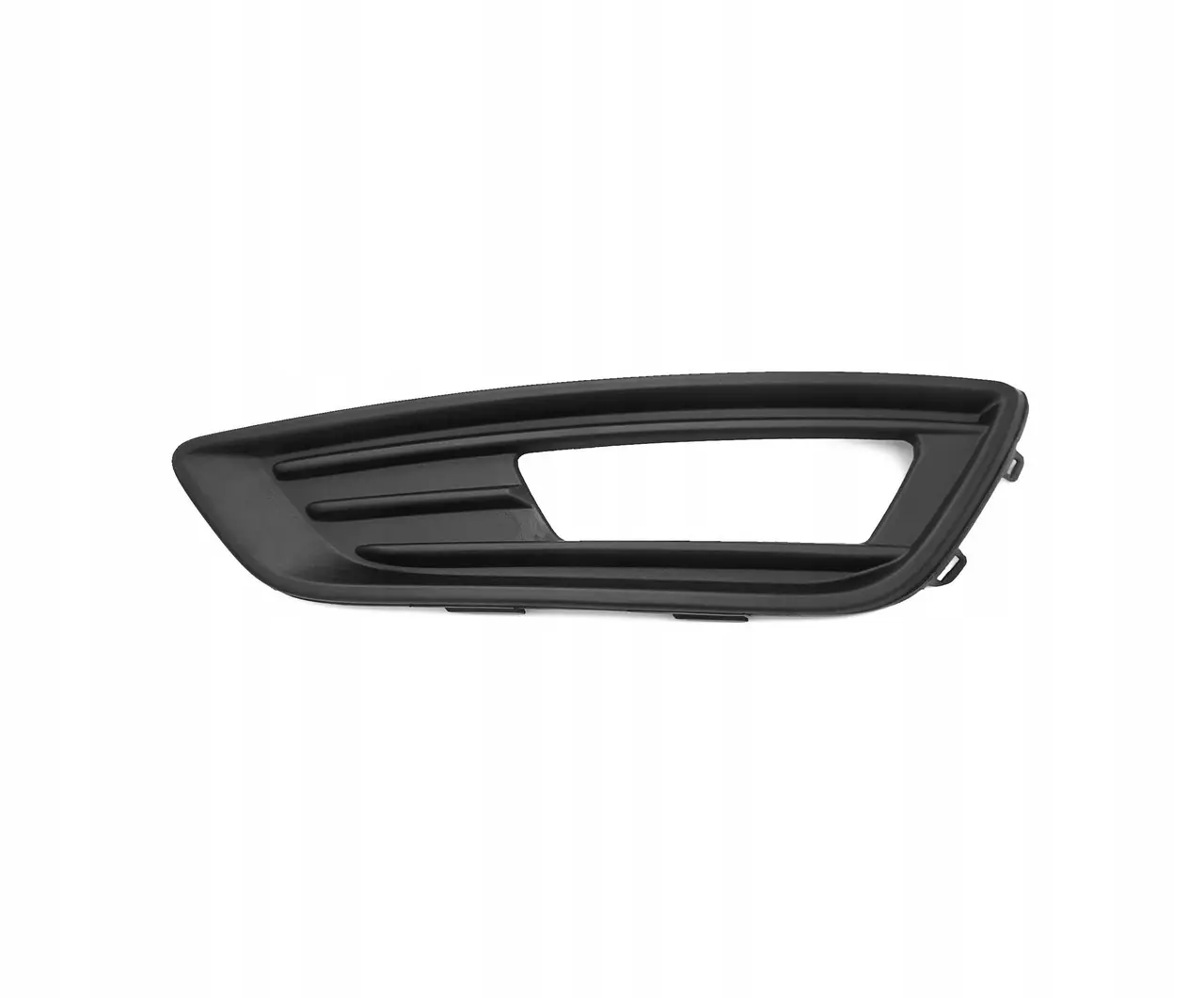 Решетка Бампера Левая Ford Focus 2015-2018 F1EZ15266E