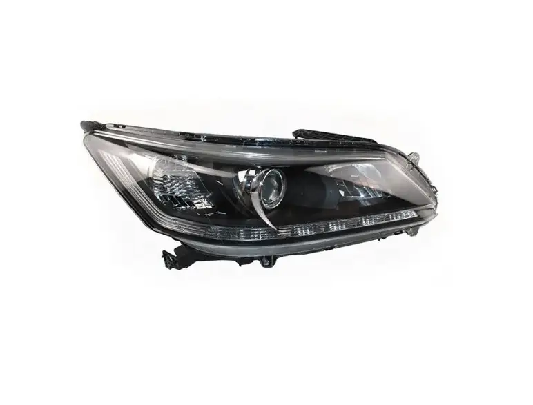 Правая фара  Honda Accord 9 Седан 2013-2015 белая вставка 33100T2AH01