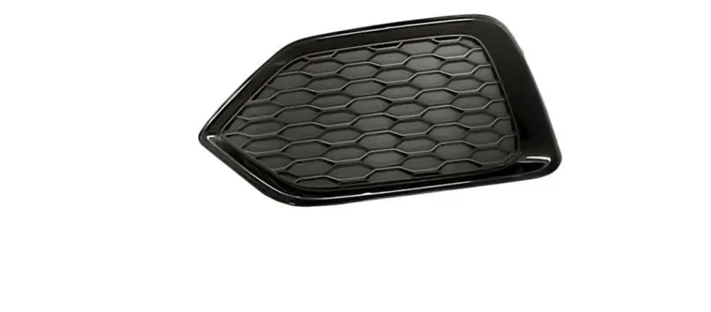 Решітка Бампера Права Honda Civic 10 2016-2021 Хетчбек Бе