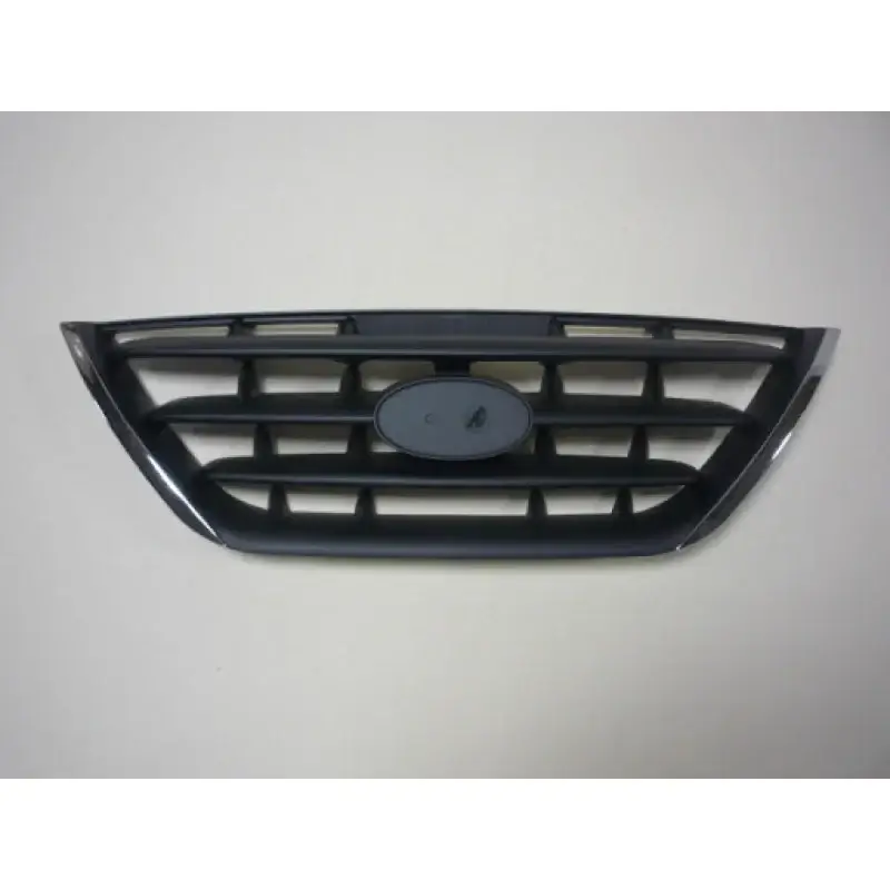 Решітка радіатора Hyundai Elantra XD 2004-2006 863602D500