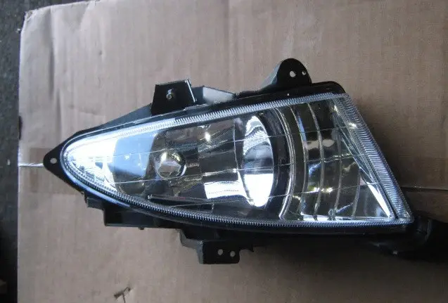 Фара Протитуманна Ліва Hyundai Elantra Hd 2006-2010 922012H000