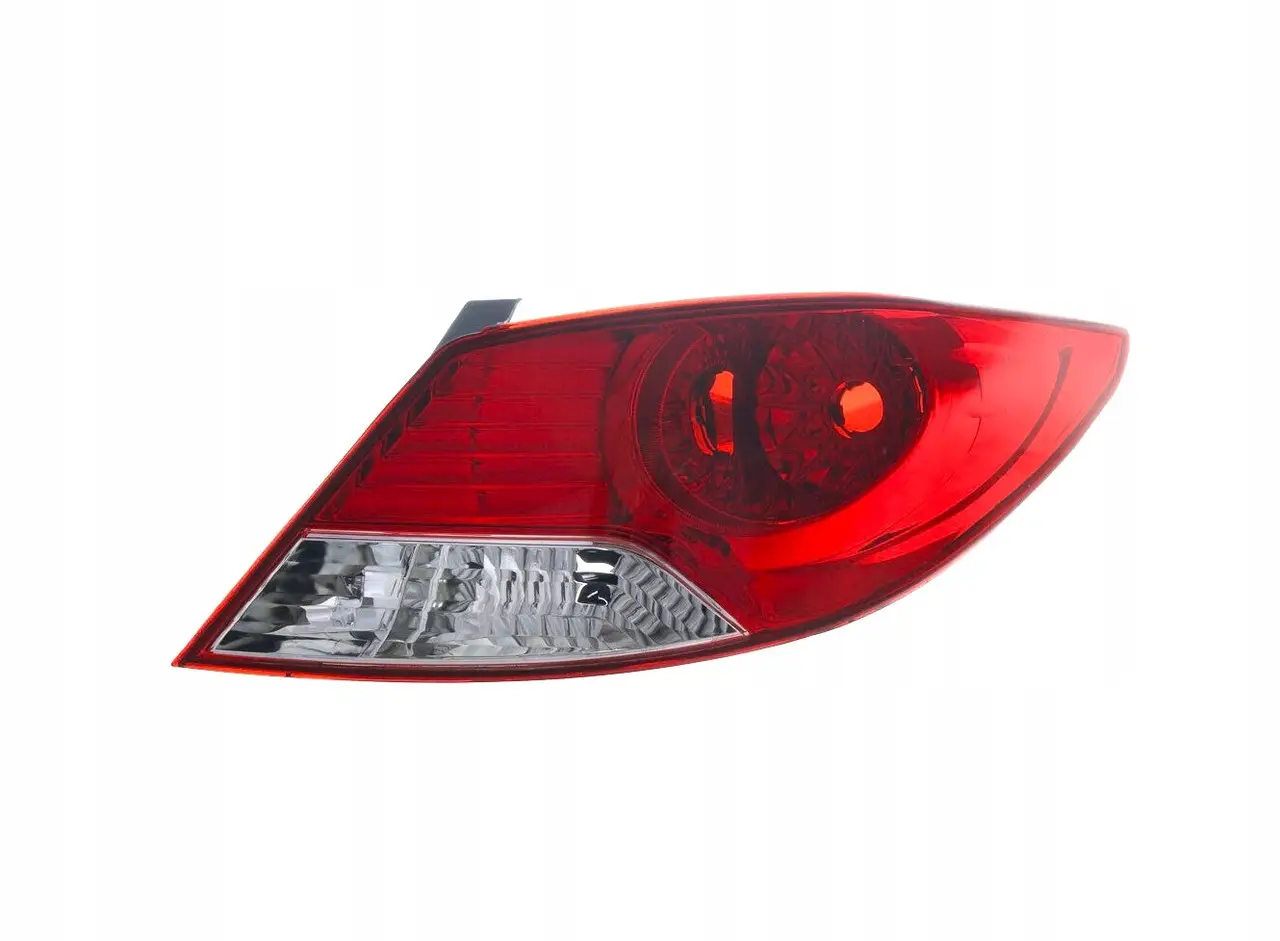 Правий Ліхтар Hyundai Accent Solaris 2011-2018 924021R020