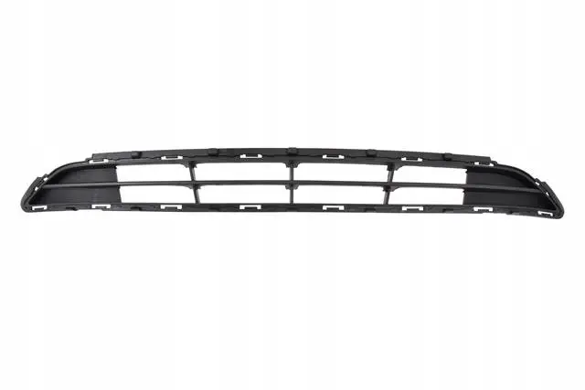 Решетка бампера Hyundai Sonata LF 2014-2017 86561C1000