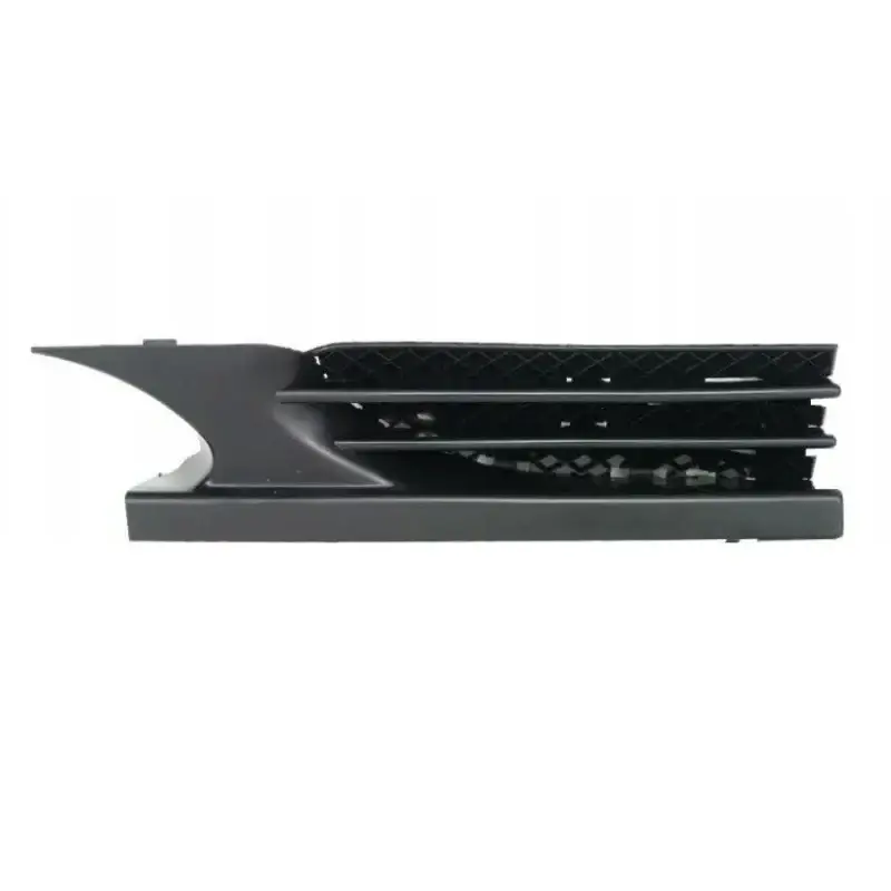 Решетка бампера Mercedes W202 1997-2001 правая 2028800605