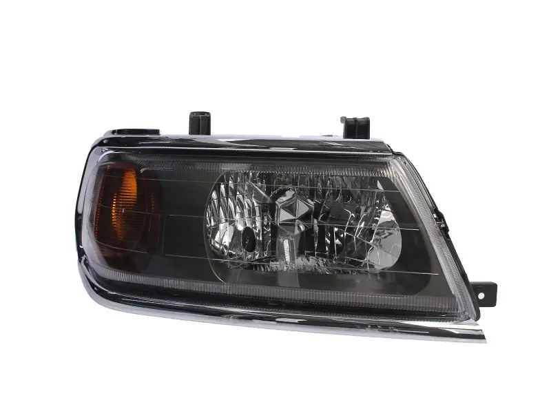 Права фара Mitsubishi Pajero Sport 2000-2008 Чорна Рамка 8301A316XA