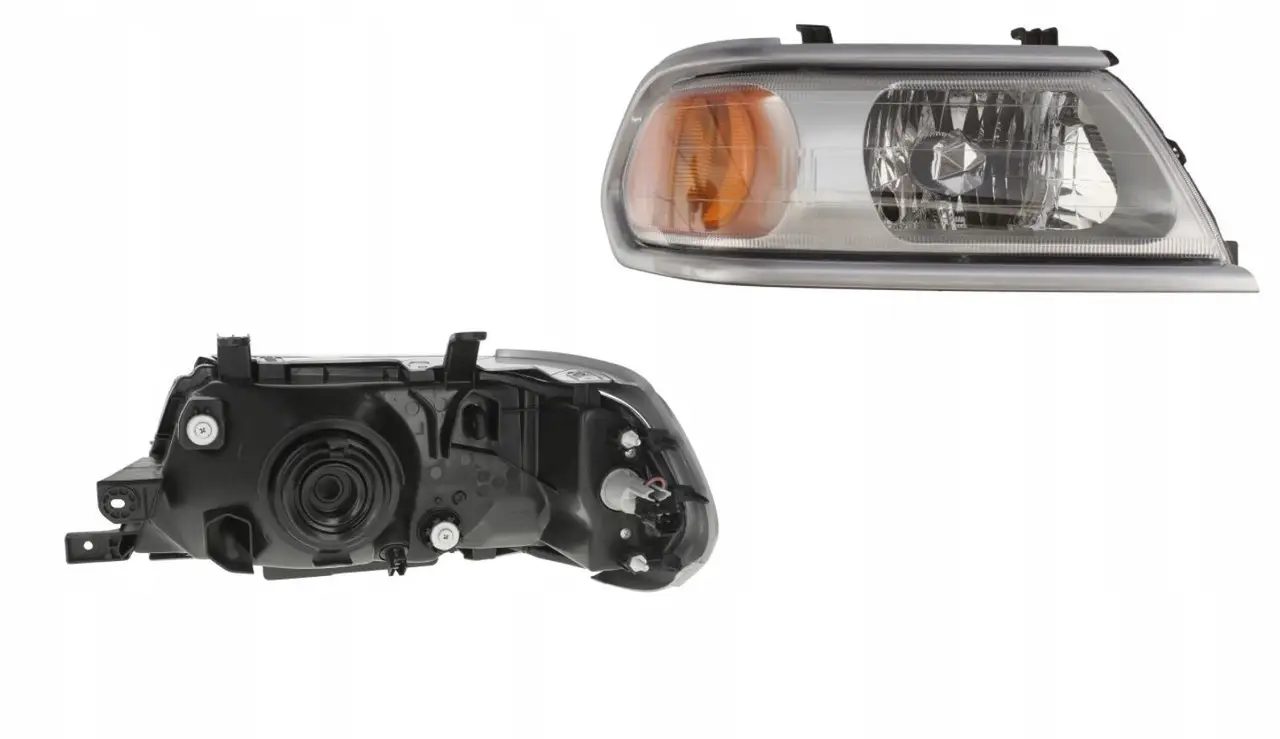 Права Фара Mitsubishi Pajero Sport 2000-2008 Рамка під фарбування 8301A312HA
