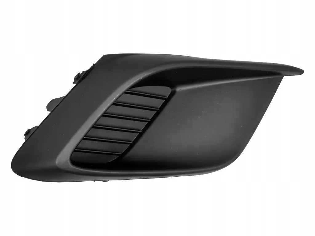 Решітка Бампера Права Mazda 3 2013-2016 BHN150C11A