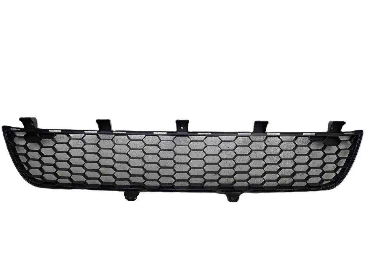 Решітка Бампера Mitsubishi L200 2010-2015 6402A182