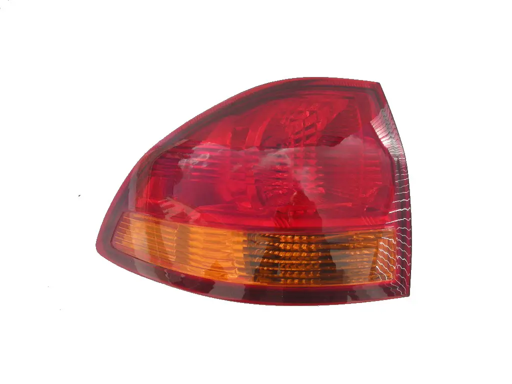 Левый Фонарь  Mitsubishi Pajero Sport 2009-2015 8330A595