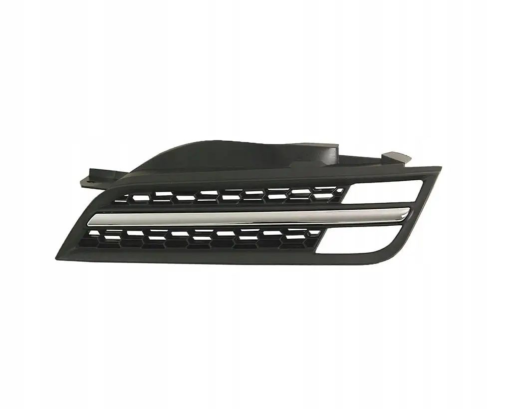 Решетка правая Nissan Micra K12 2003-2012 62320BC41A