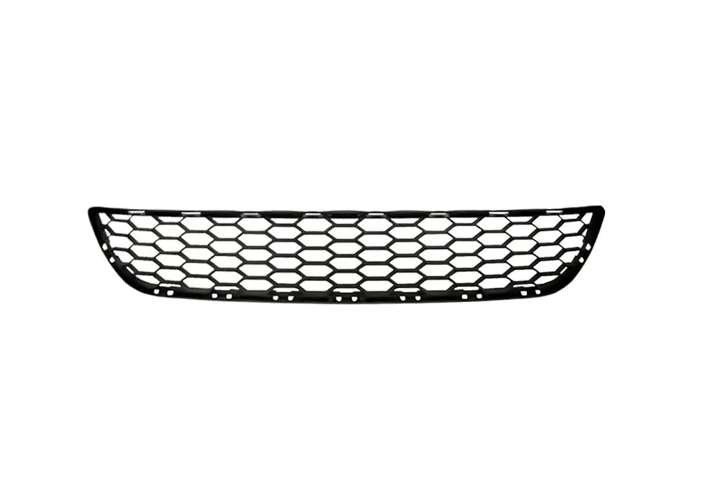 Решітка в бампер Nissan Sentra 2016-2019, 622543YU0A
