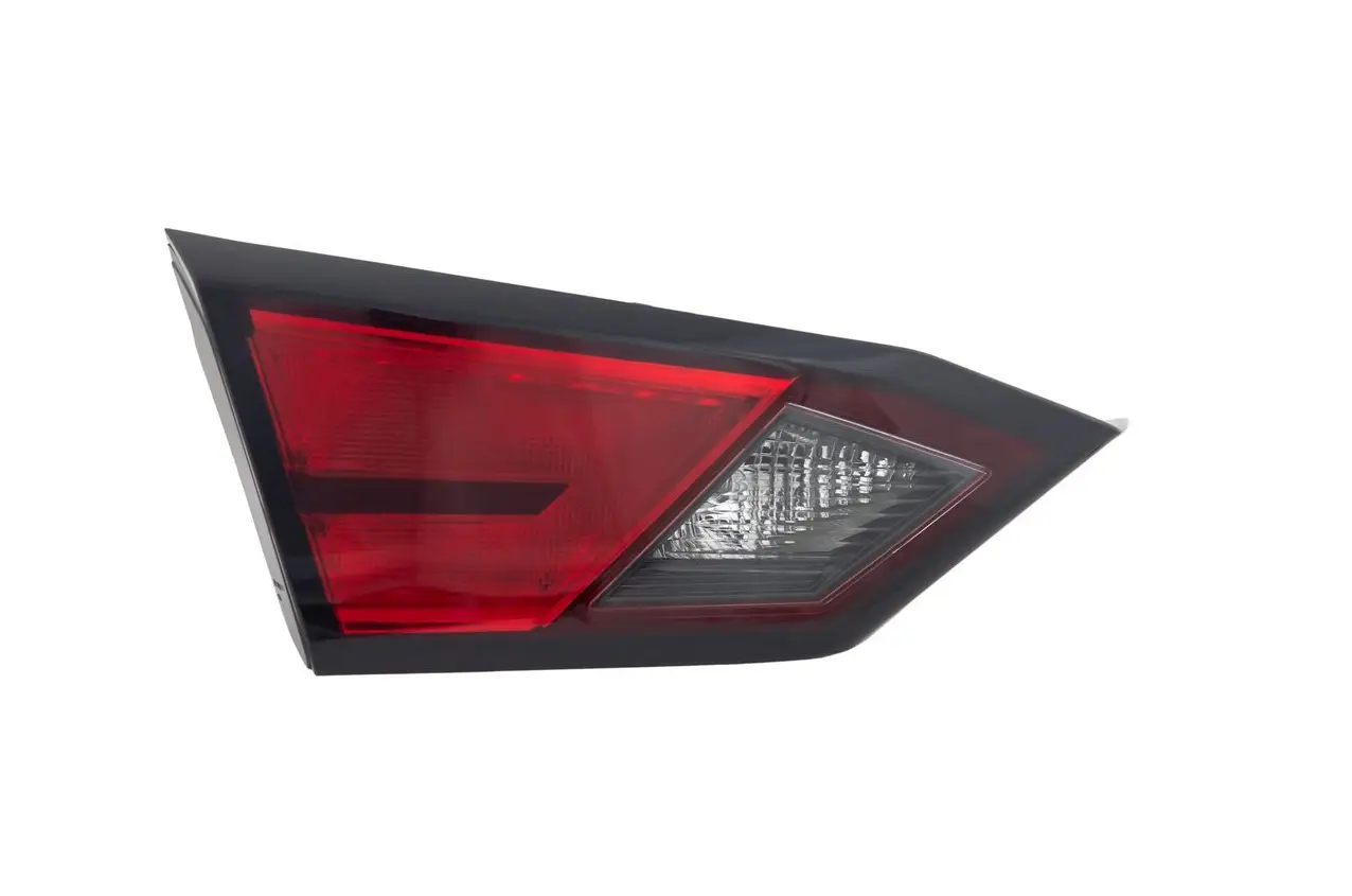Лівий Ліхтар Внутрішній Nissan Altima 2018-2021 ID0002AA3933R00