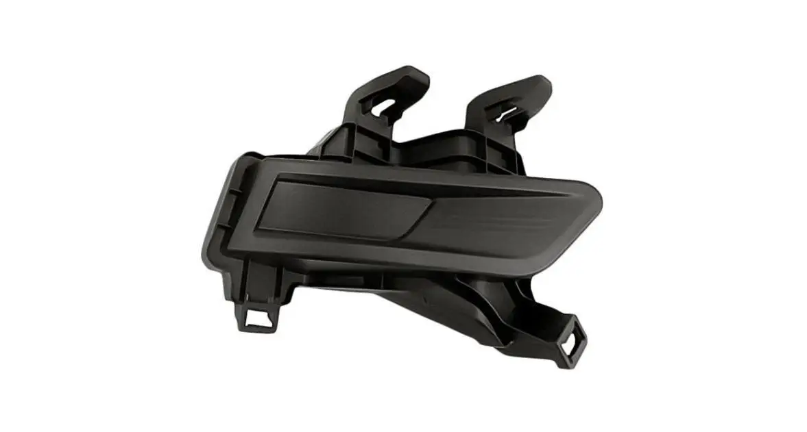 Решітка Бампера Права Nissan Kicks 2016-622565RB0A