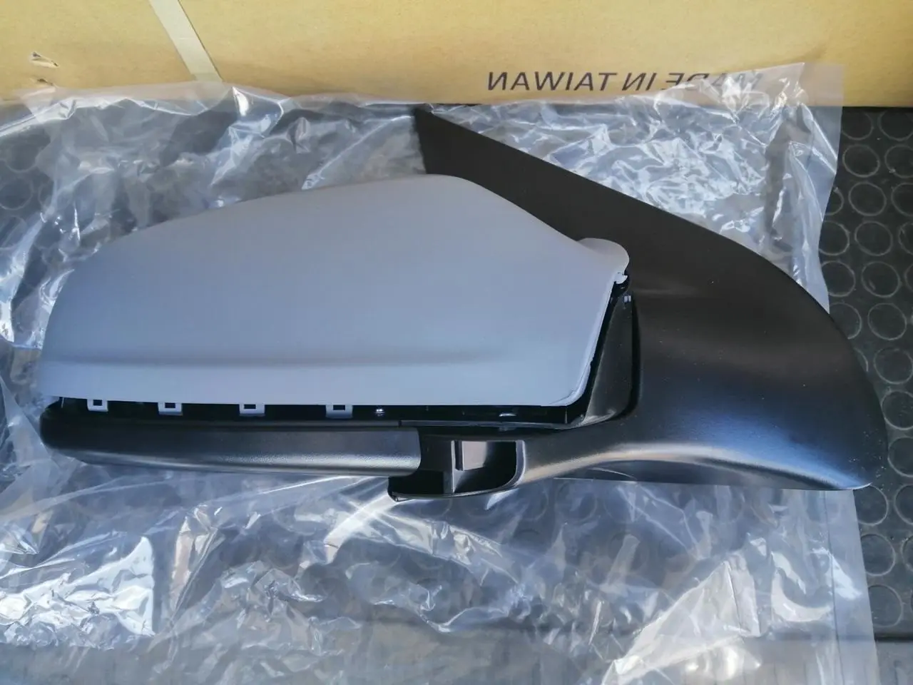 Дзеркало Праве Opel Astra H 2004-2009 5 Pin Грунтовано