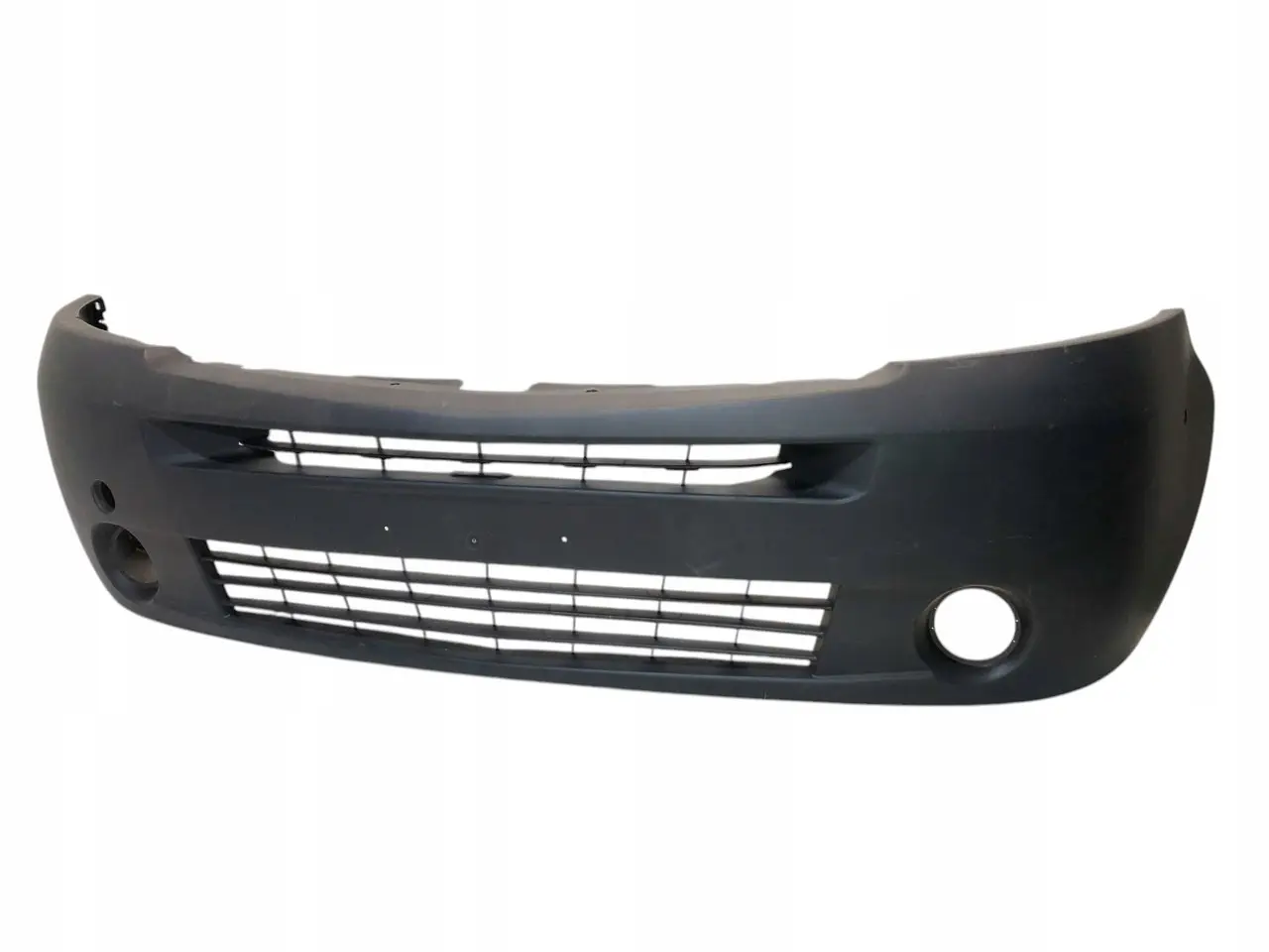 Бампер передній Renault Master 2006-2009 8200394563