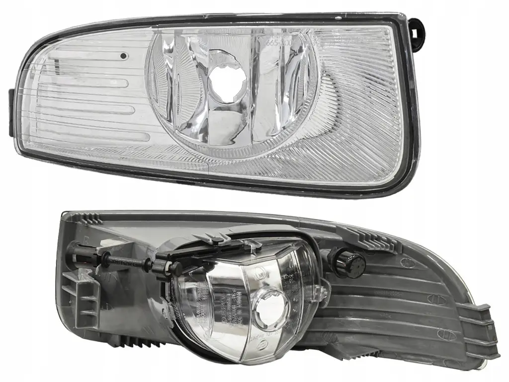 Правая  Противотуманка Skoda Superb 2009-2013 Под 1 лампу H8 3T0941702