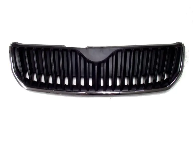 Решітка радіатора Skoda Superb 2013-2015