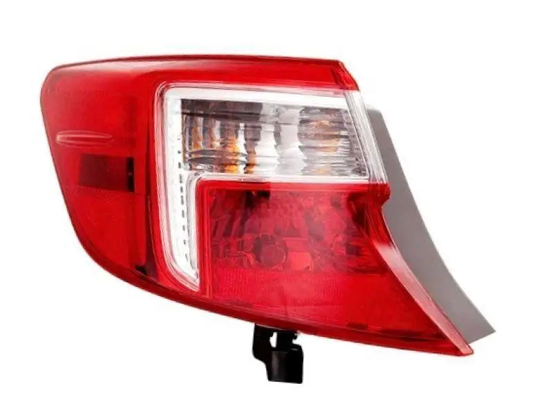 Левый Фонарь  Toyota Camry 50 2011-2014  15610D490