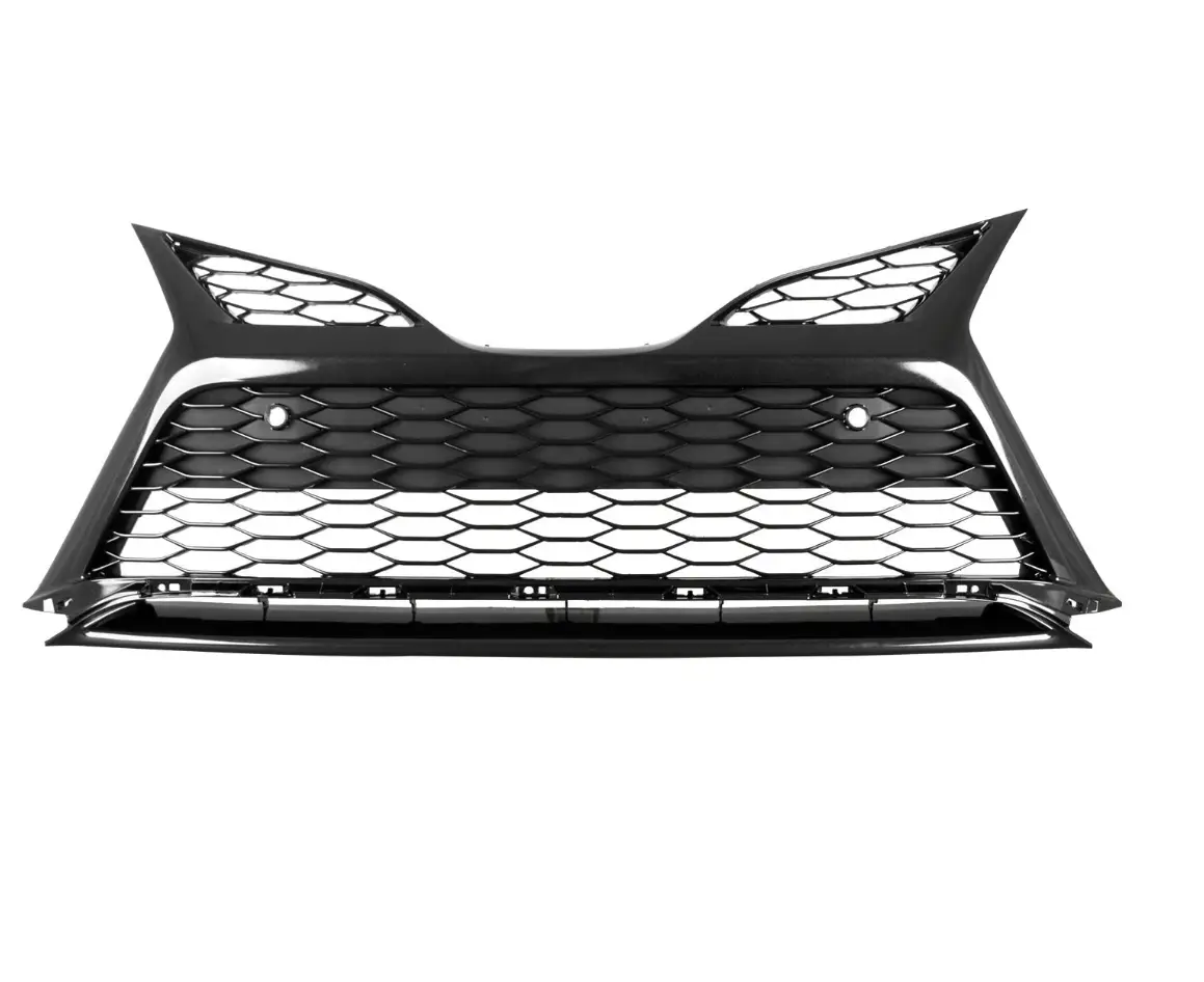 Решітка бампера Toyota Camry 70 2021- 5310206650 п/тронік