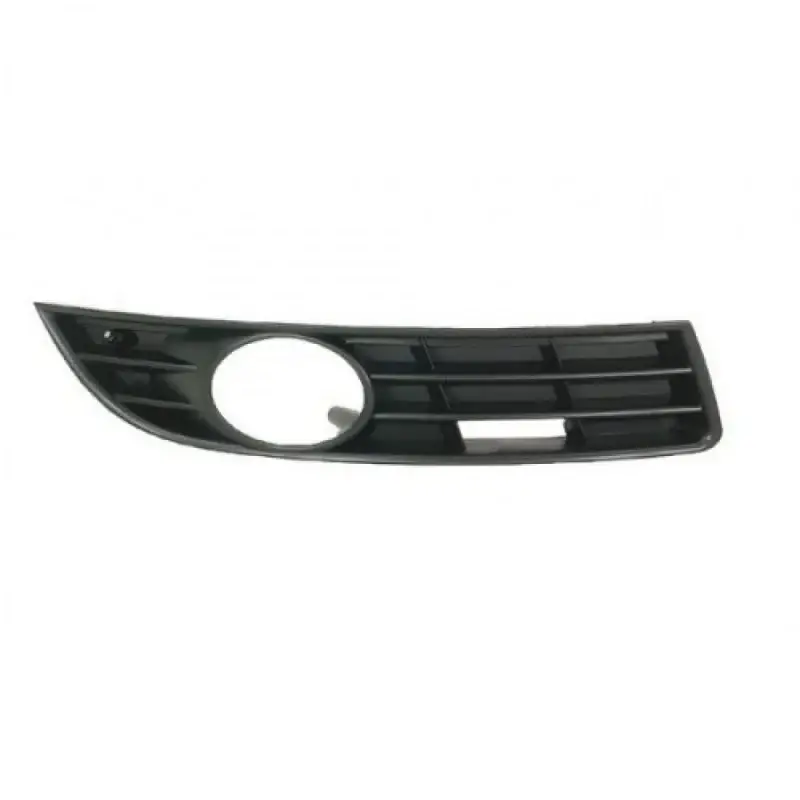 Решітка бампера права VW Passat B6 05-10 3C0853666A