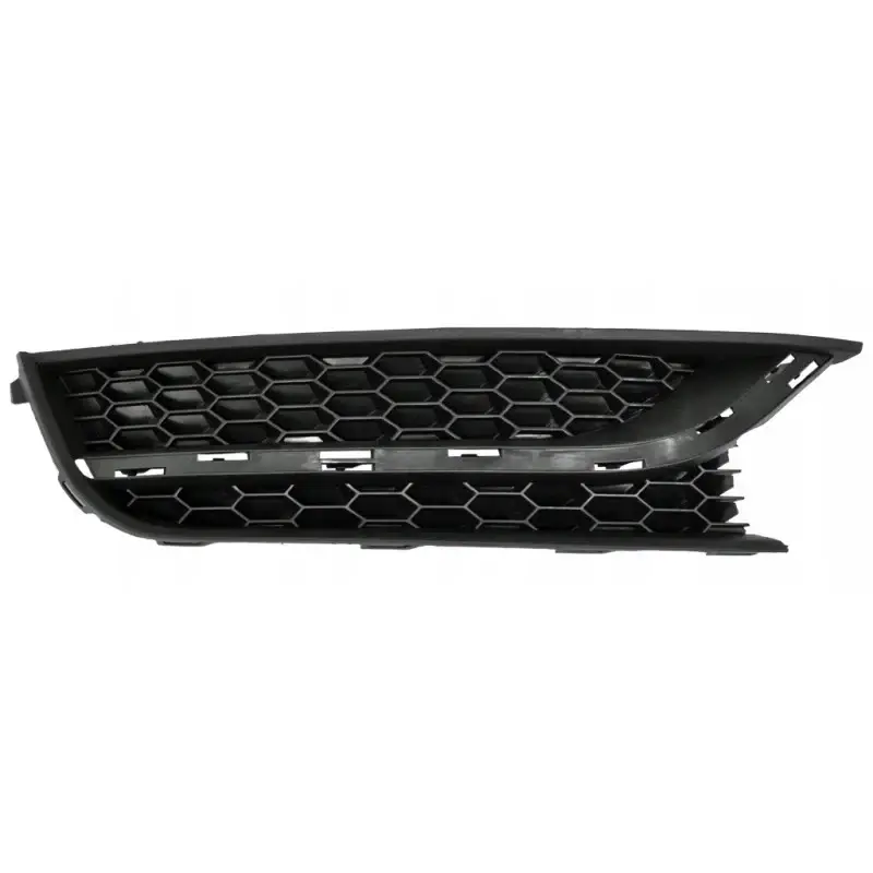 Решітка в бампер права Volkswagen Passat B7 USA 2010-2014, 561853666C9B9