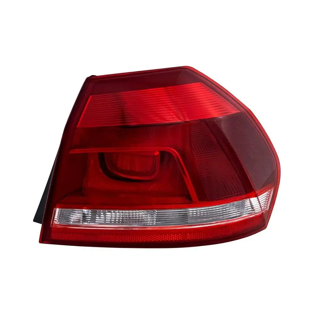 Правий Ліхтар Volkswagen Passat Usa B7 2011-2015 561945096H
