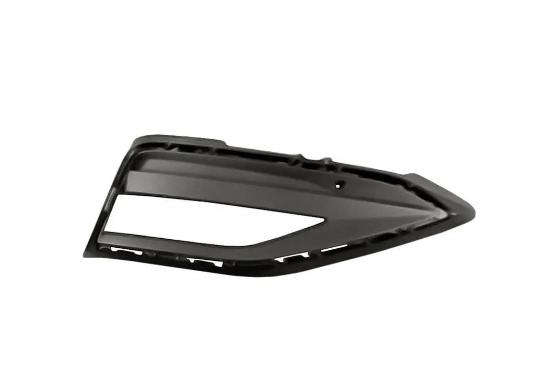 Решетка Бампера Правая Volkswagen Jetta 2018- 17A853666A9B9