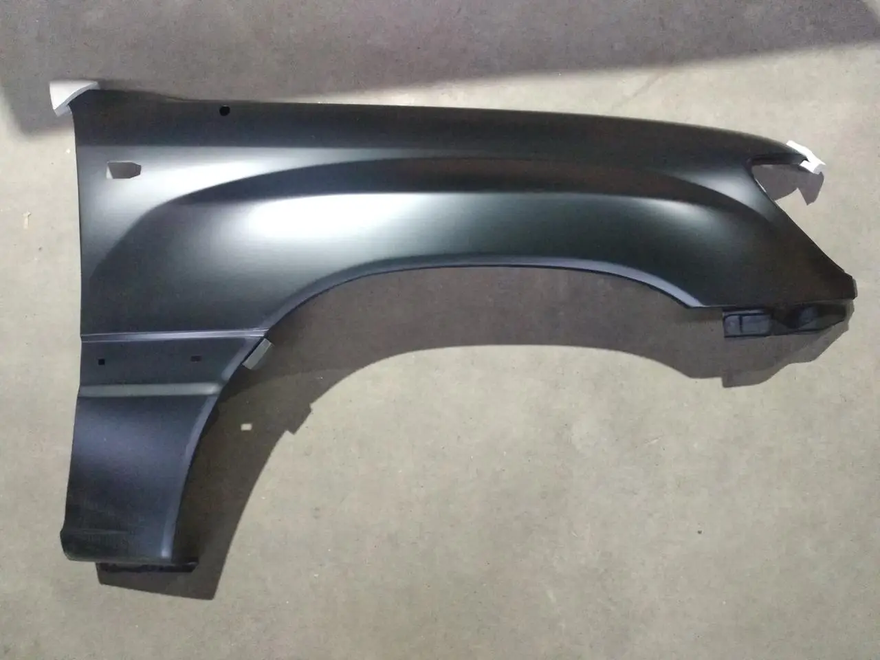 Крило праве Toyota Land Cruiser 100 1998-5381160860