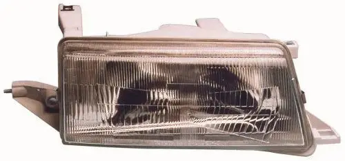 Правая фара  Toyota Carina 1987-1991  811102B290
