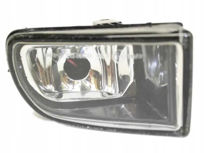Права Протитуманка Toyota Avensis T22 2000-2002 8121105050