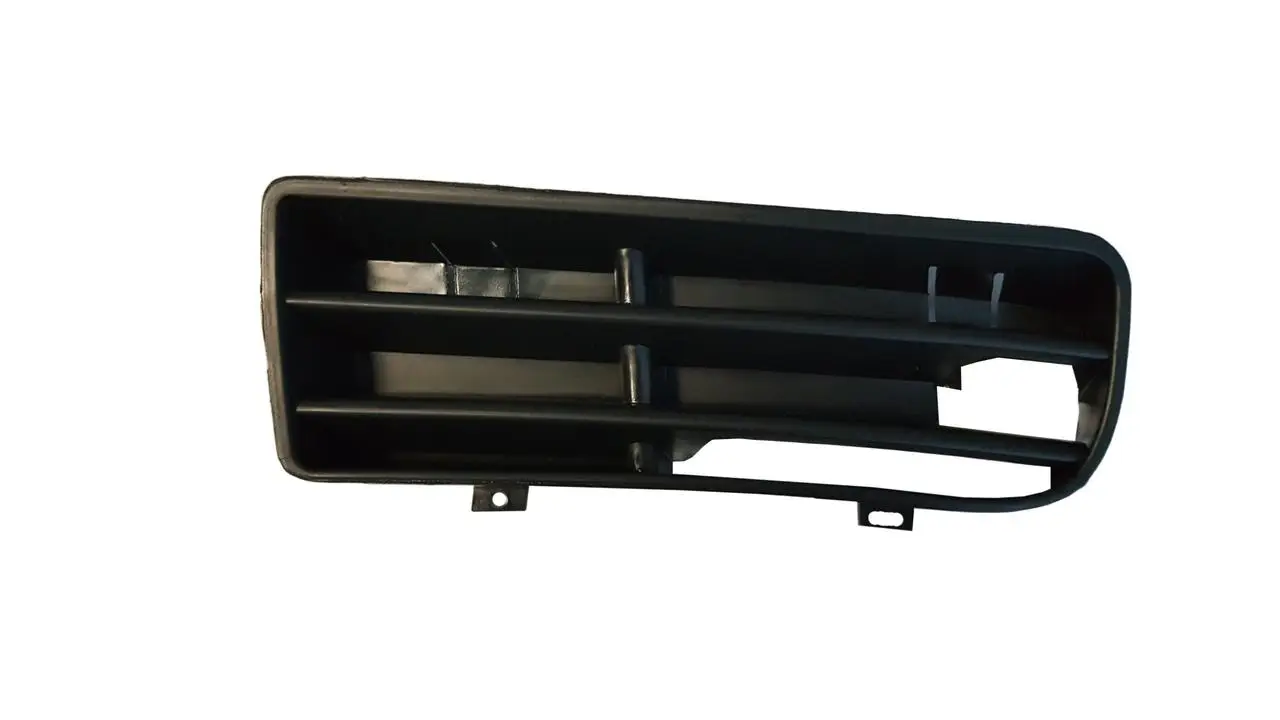 Решетка Бампера Левая Volkswagen Golf 4 1997-2003 1J0853665B